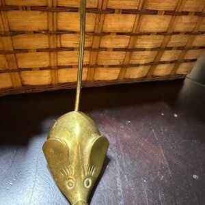 Vintage Solid Brass Gold Mouse with long tail notes or rings holder by GATCO